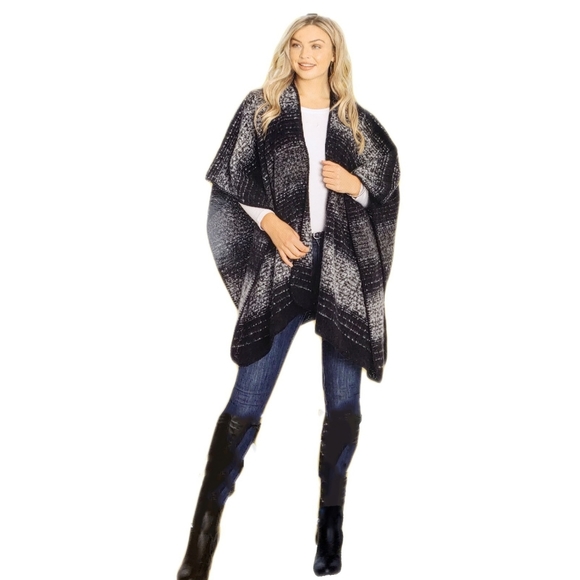 NWT Woolrich $60 Luxe Softness One Size Cozy Doris Stripe Blanket Wrap - Picture 3 of 5